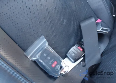 2025 Toyota Camry Xse из США, поврежденный, VIN 4T1DAACK9SU142985